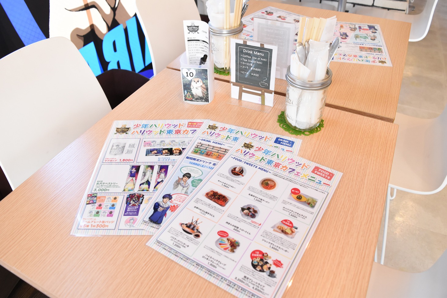 「少年ハリウッド“HOLLYWOOD TOKYO CAFE”」の店内の様子。