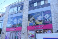 「少年ハリウッド“HOLLYWOOD TOKYO CAFE”」の店外の様子。