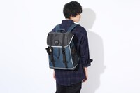 伊達政宗モデルのバックパックの使用イメージ。