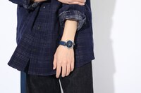 伊達政宗モデルの腕時計の使用イメージ。