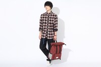 真田幸村モデルのバックパックの使用イメージ。