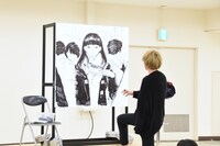 ライブドローイングの様子。