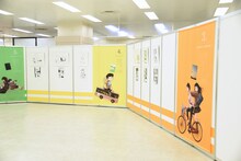 「画業20周年記念企画 浅野いにおの世界展～Ctrl＋T2～」の様子。