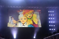 「約束のネバーランド」のステージイベントの様子。