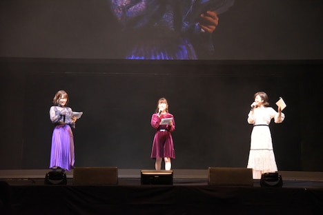 「約束のネバーランド」のステージイベントの様子。