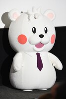 しゃがんだシロートくん。