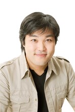 ダブリン男爵役の山岸拓生。