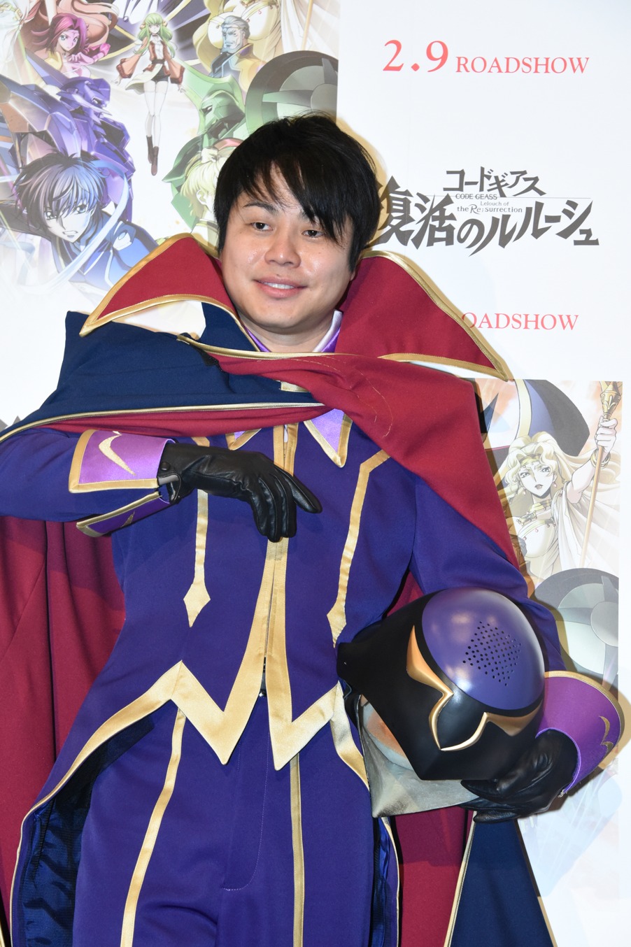 ゼロに扮した井上裕介。