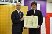 青木克徳区長と高橋陽一。