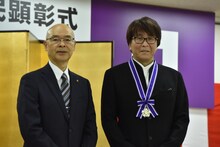 青木克徳区長と高橋陽一。