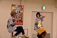 左から浅野いにお、夢眠ねむ（でんぱ組.inc）。