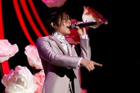 リヒト役の蒼井翔太。