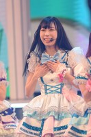 津島善子役の小林愛香。