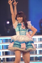 桜内梨子役の逢田梨香子。