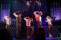 「STAGE FES 2018」より、舞台「俺たちマジ校デストロイ」のステージの様子。