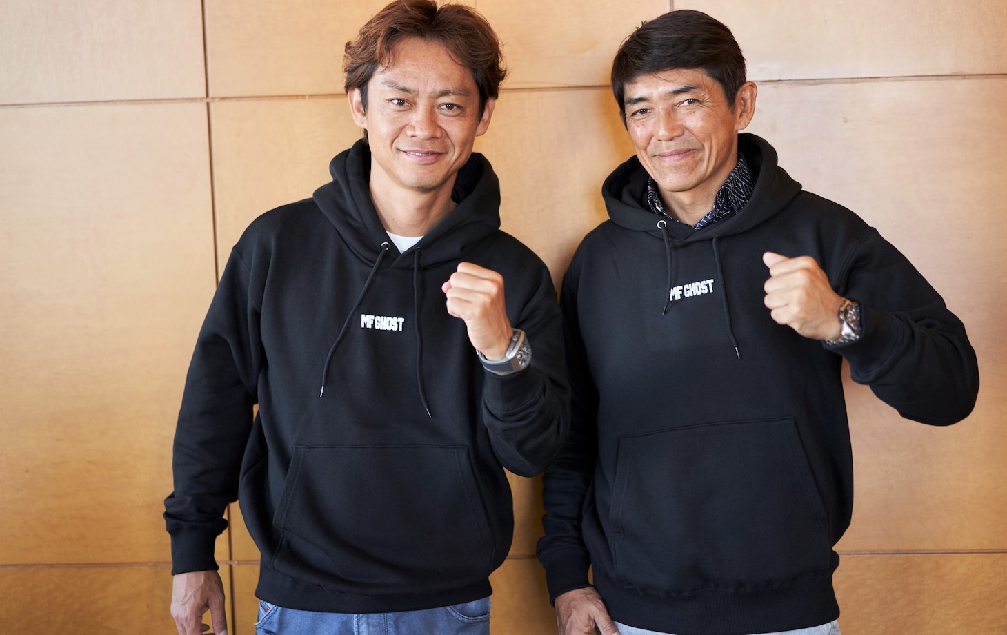 脇阪寿一氏（左）、山野哲也氏（右）。