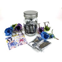 イベント限定商品のクランチチョコ入りボトル。