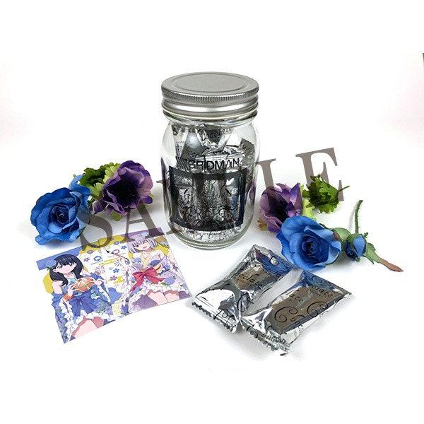 イベント限定商品のクランチチョコ入りボトル。