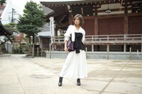 殺生丸モデルのバッグ使用イメージ。