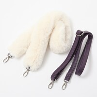 殺生丸モデルのバッグ。