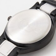 平和島静雄モデルの腕時計。