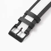 平和島静雄モデルの腕時計。