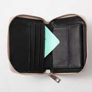 折原臨也モデルの財布。