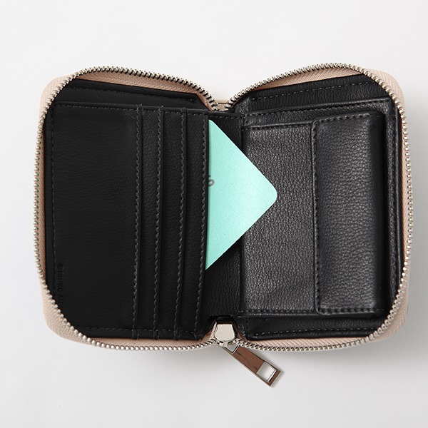 折原臨也モデルの財布。