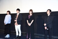 「あした世界が終わるとしても」舞台挨拶の様子。