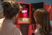 「MYSTERY MAIL BOX」のイベントの様子。