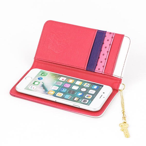 「想いよひとつになれ」をモチーフにした、黒澤ダイヤモデルのスマートフォンケース。