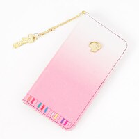 「想いよひとつになれ」をモチーフにした、桜内梨子モデルのスマートフォンケース。