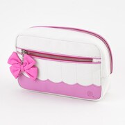 「恋になりたいAQUARIUM」をモチーフにした、黒澤ルビィモデルのポーチ。