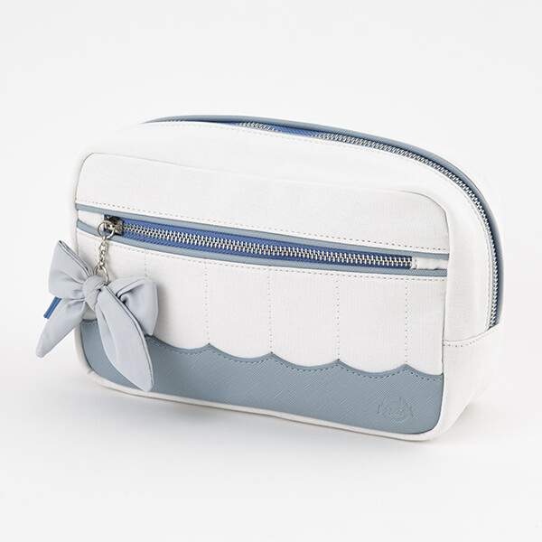 「恋になりたいAQUARIUM」をモチーフにした、津島善子モデルのポーチ。