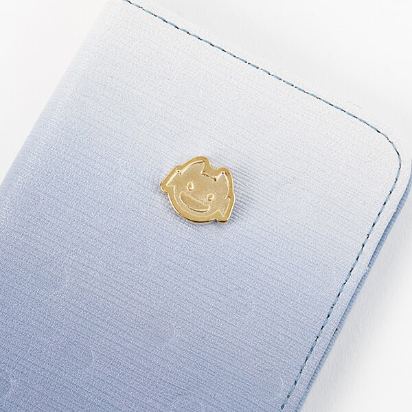 「想いよひとつになれ」をモチーフにした、津島善子モデルのスマートフォンケース。