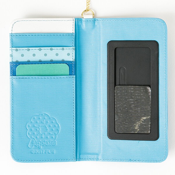 「想いよひとつになれ」をモチーフにした、渡辺曜モデルのスマートフォンケース。