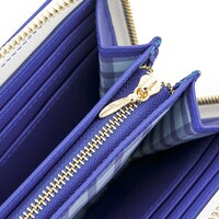 「未来の僕らは知ってるよ」をモチーフにした長財布。