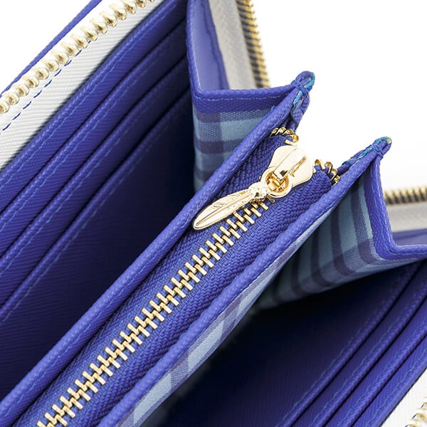 「未来の僕らは知ってるよ」をモチーフにした長財布。