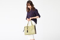 石切丸モデルのバッグの使用イメージ。