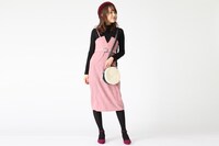 五虎退モデルのバッグの使用イメージ。