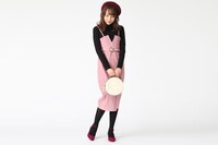 五虎退モデルのバッグの使用イメージ。