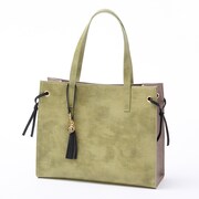 石切丸モデルのバッグ。