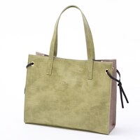 石切丸モデルのバッグ。