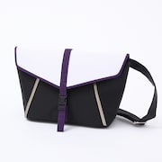 蜻蛉切モデルのバッグ。