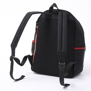 大包平モデルのバッグ。