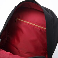 大包平モデルのバッグ。