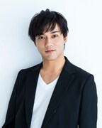 相田康生役の小澤雄太。