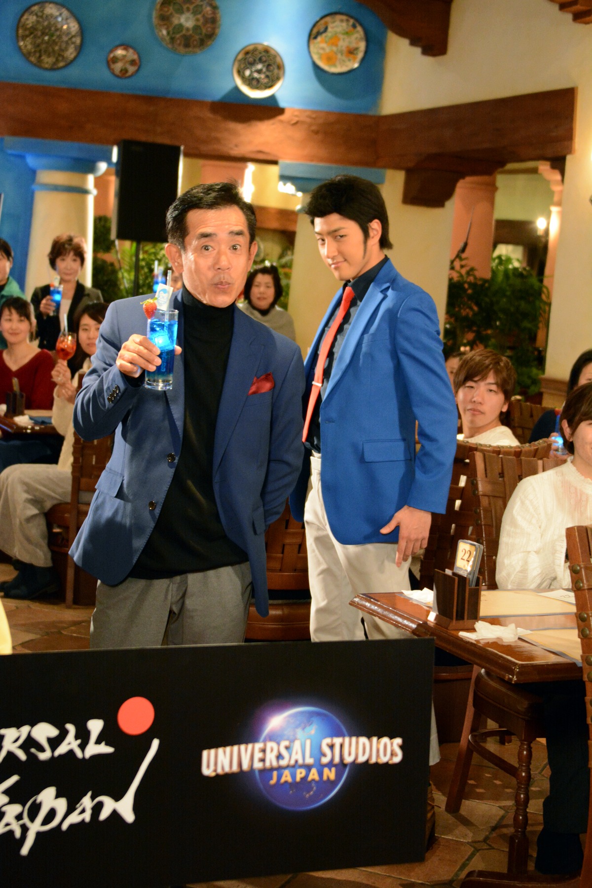 左が栗田貫一。右隣はルパン三世。