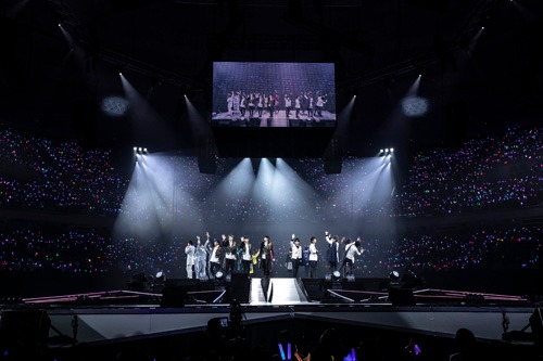「あんさんぶるスターズ！Starry Stage 2nd ～in 日本武道館～」の様子。