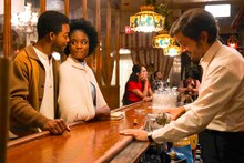 「ビール・ストリートの恋人たち」より、ペドロシート役のディエゴ・ルナ（右）。